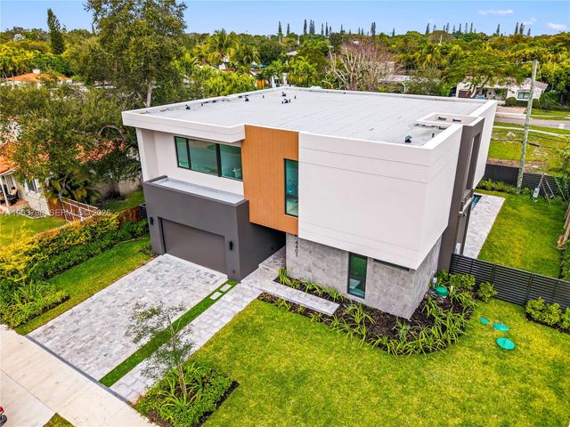 4401 SW 14th Street, Miami, FL 33134