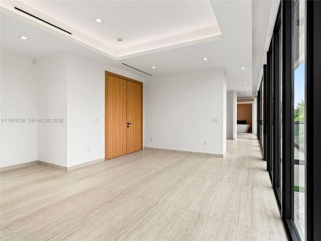 4401 SW 14th Street, Miami, FL 33134