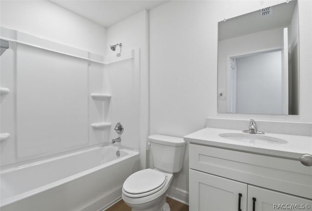 1244 W Newbury Street, Dunnellon, FL 34433