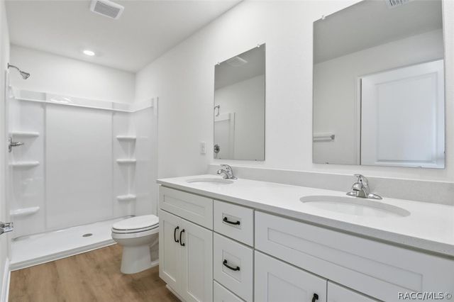 1244 W Newbury Street, Dunnellon, FL 34433