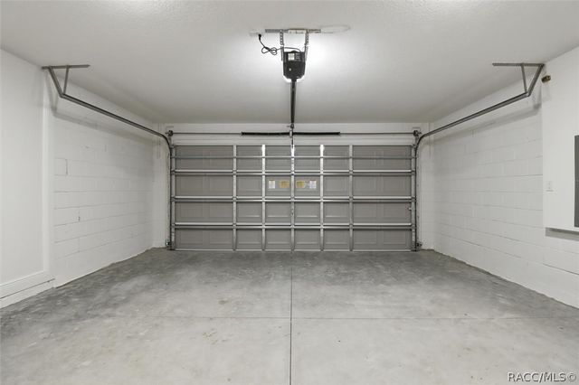 1244 W Newbury Street, Dunnellon, FL 34433