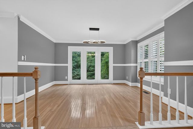 5402 ASHCOMB CT, Centreville, VA 20120