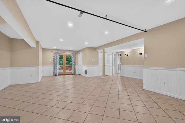 5402 ASHCOMB CT, Centreville, VA 20120