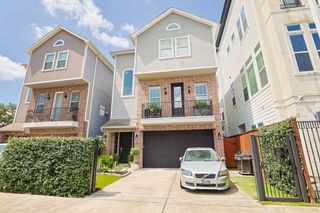 2220 Stuart Street, Houston, TX 77004