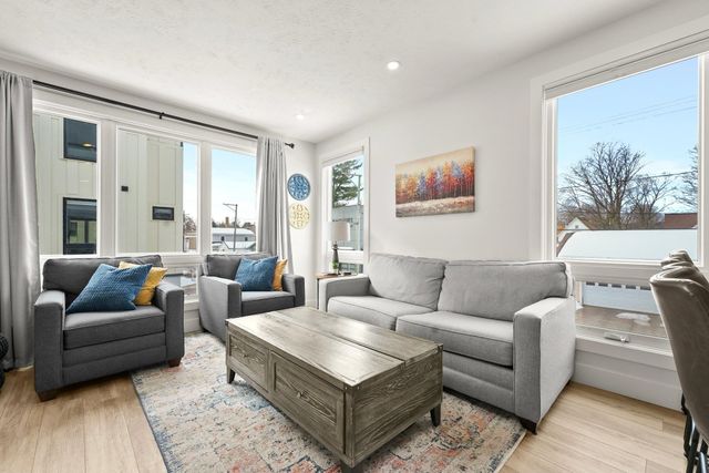 200 Gillis Street, Traverse City, MI 49684