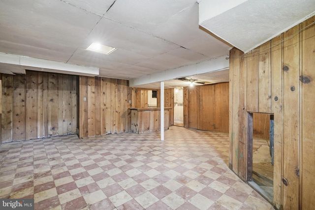 420 KINGSTON RD, Oreland, PA 19075
