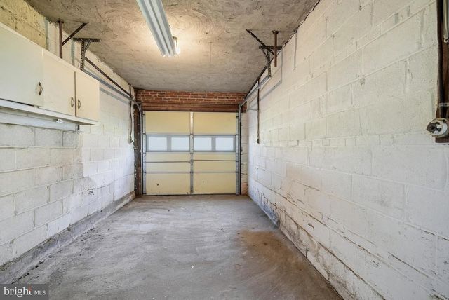 420 KINGSTON RD, Oreland, PA 19075