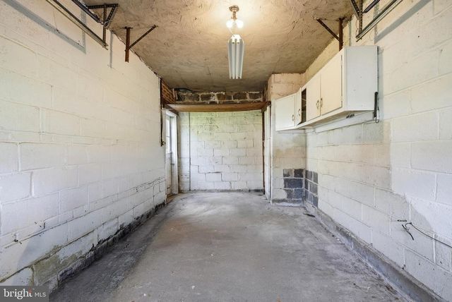 420 KINGSTON RD, Oreland, PA 19075