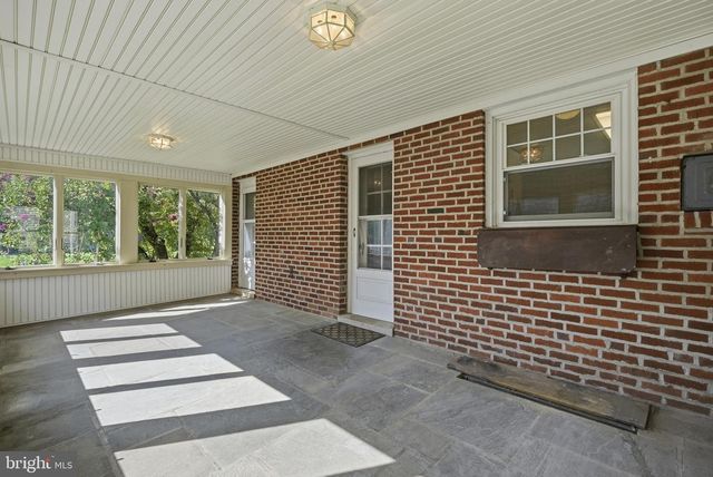 420 KINGSTON RD, Oreland, PA 19075