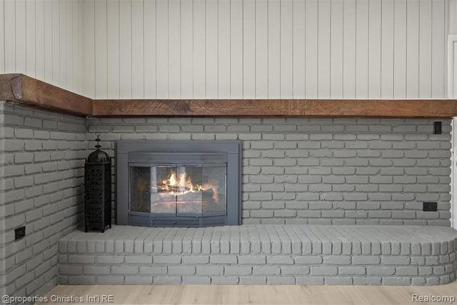 20191 Woodburn Drive, Southfield, MI 48075