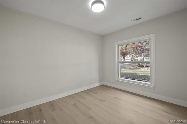 20191 Woodburn Drive, Southfield, MI 48075