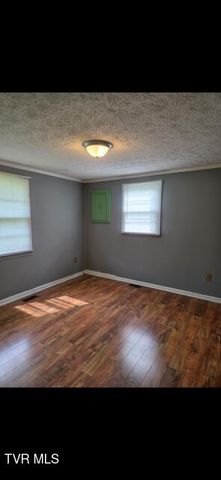 15266 Spring Valley Road Road, Abingdon, VA 24210