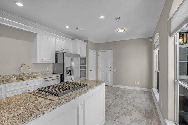 4916 Travis Street, Houston, TX 77002