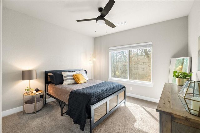 12 Reighton Drive, Bella Vista, AR 72714