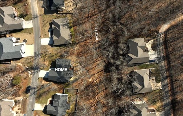 12 Reighton Drive, Bella Vista, AR 72714