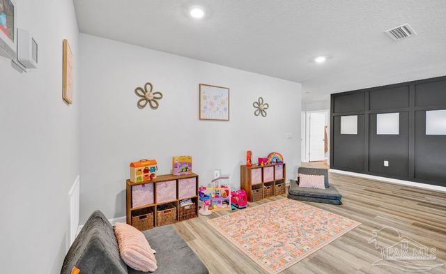 9747 Millee Loop, Pensacola, FL 32526