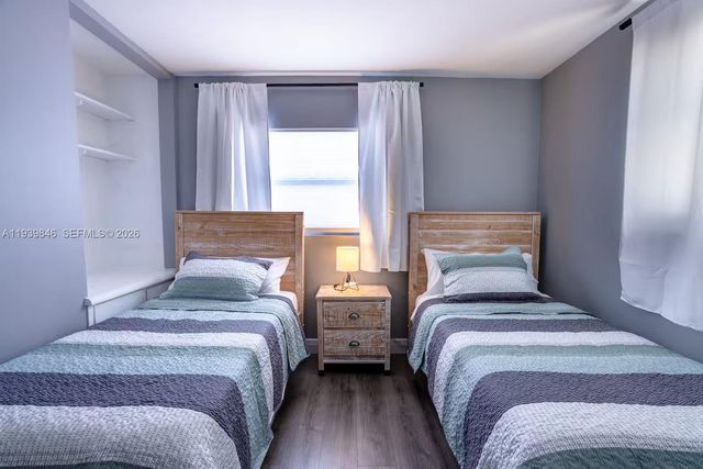 2154 Dorson Way, Delray Beach, FL 33445