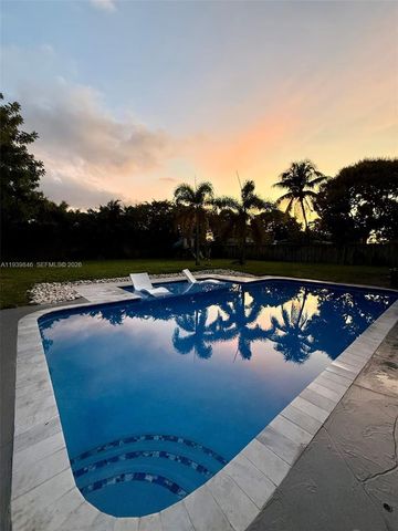 2154 Dorson Way, Delray Beach, FL 33445