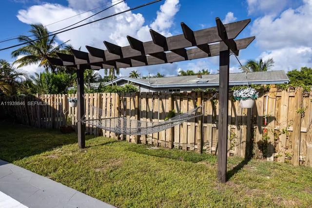 2154 Dorson Way, Delray Beach, FL 33445