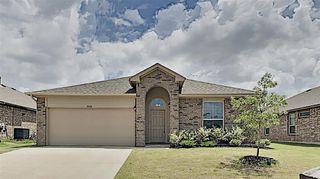 2516 Caden Court, Yukon, OK 73099