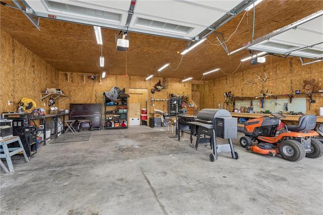 5230 Gum Fork RD, Gloucester, VA 23061