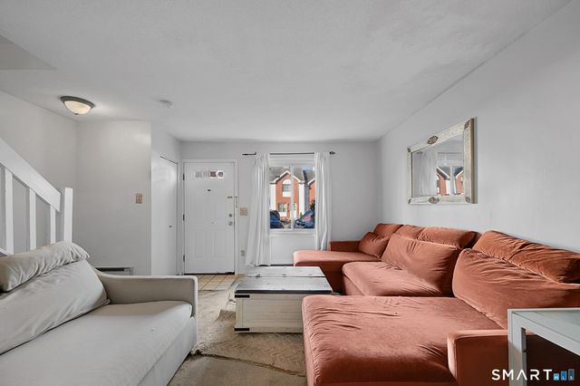 585 Park Road 7-2, Waterbury, CT 06708