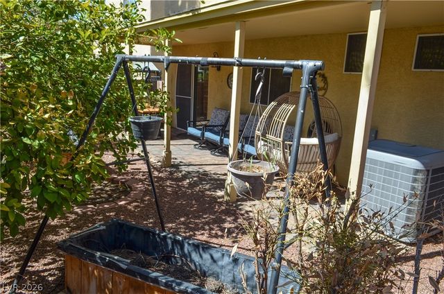 5596 Prospectors Creek Way, Las Vegas, NV 89122
