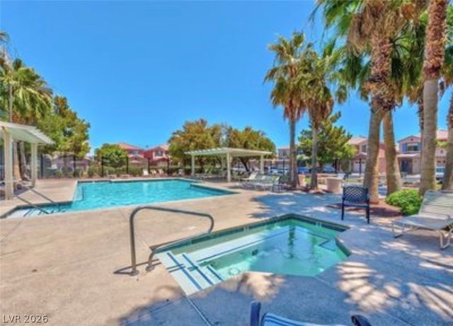5596 Prospectors Creek Way, Las Vegas, NV 89122