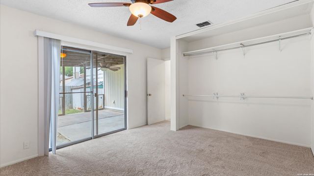 2823 ASH FIELD DR, San Antonio, TX 78245