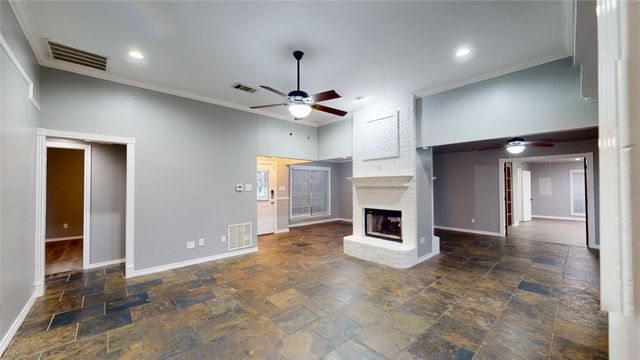 10020 Richard Circle, Forney, TX 75126