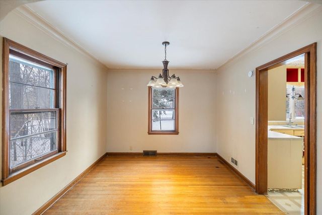 1215 5th Avenue S, Moorhead, MN 56560