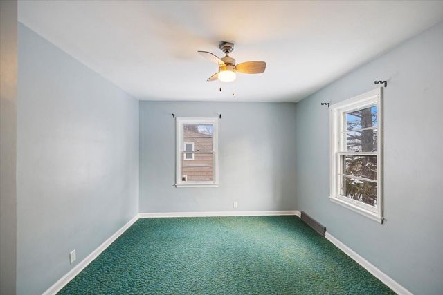 1215 5th Avenue S, Moorhead, MN 56560