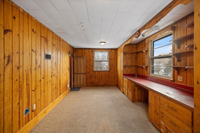 1215 5th Avenue S, Moorhead, MN 56560