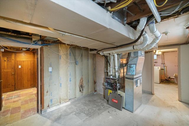 1215 5th Avenue S, Moorhead, MN 56560