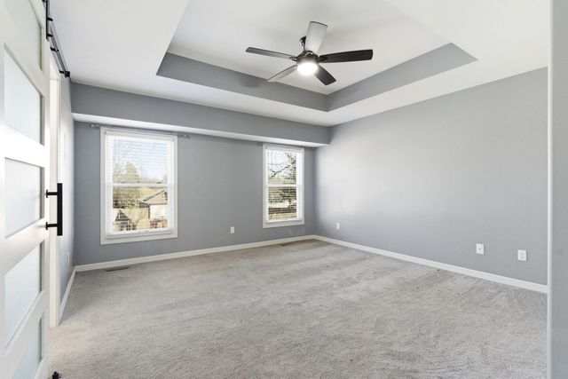 3371 W Primrose Street, Springfield, MO 65807