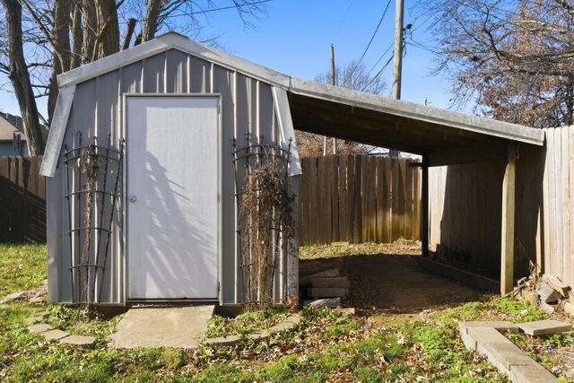 3371 W Primrose Street, Springfield, MO 65807