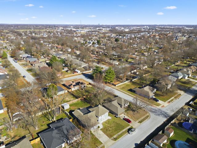 3371 W Primrose Street, Springfield, MO 65807