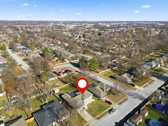 3371 W Primrose Street, Springfield, MO 65807