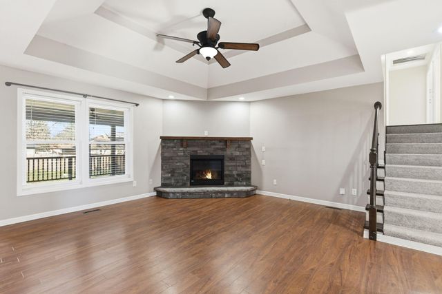 3371 W Primrose Street, Springfield, MO 65807