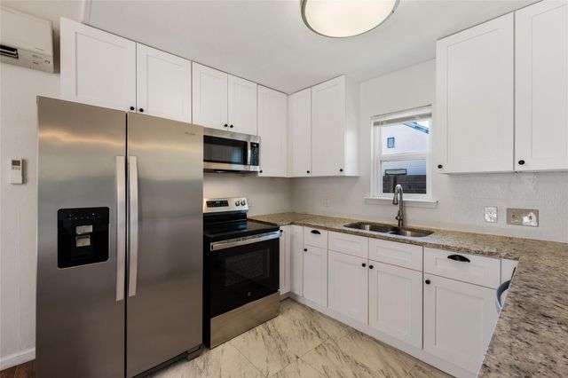 1116 Ebert Ave B, Austin, TX 78721