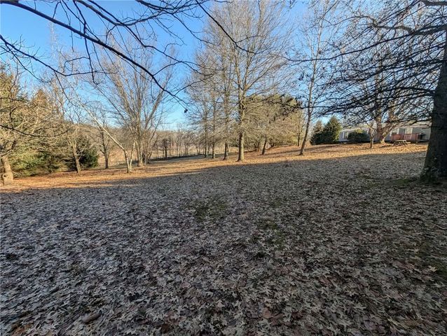 100 Santa Rita Ln, Connoquenessing Twp, PA 16001