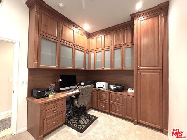 458 S Clark Drive, Beverly Hills, CA 90211