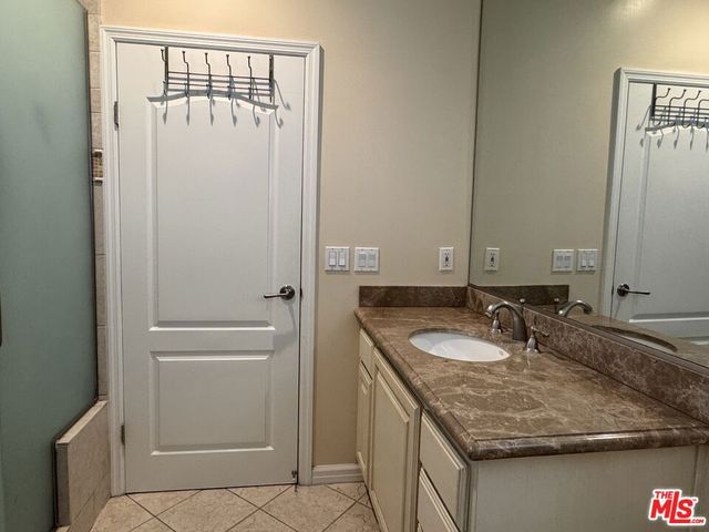 458 S Clark Drive, Beverly Hills, CA 90211