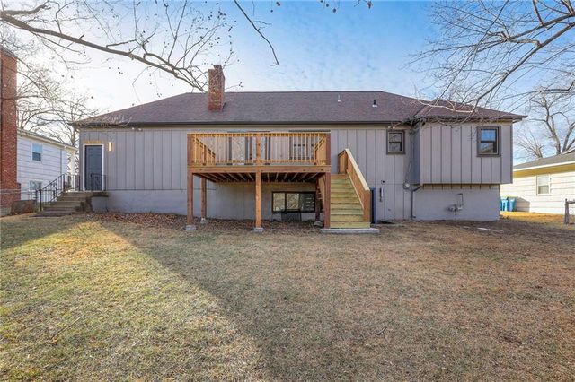 319 Glendale Road, Liberty, MO 64068