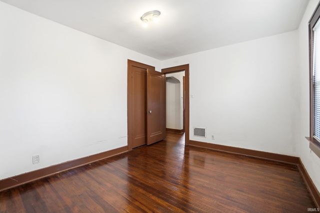 2915 N Anthony Boulevard, Fort Wayne, IN 46805