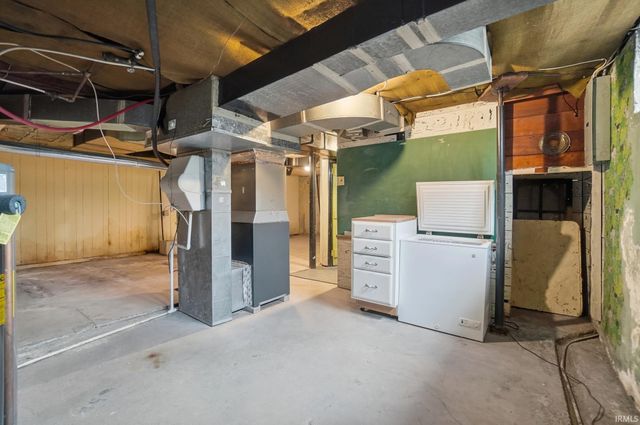 2915 N Anthony Boulevard, Fort Wayne, IN 46805