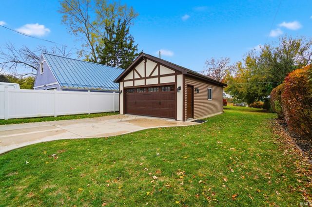 2915 N Anthony Boulevard, Fort Wayne, IN 46805