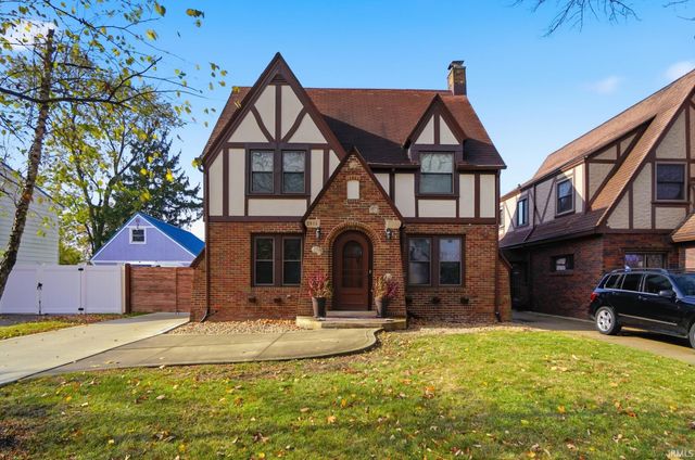 2915 N Anthony Boulevard, Fort Wayne, IN 46805