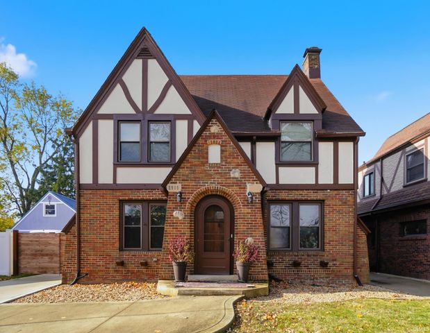 2915 N Anthony Boulevard, Fort Wayne, IN 46805