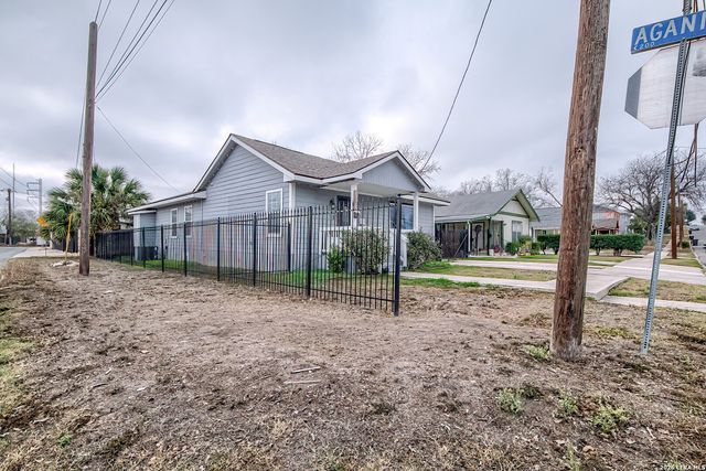 1002 French Place, San Antonio, TX 78212